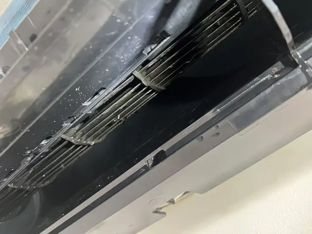 ぜひ皆さま、私までご予約ください！サービスの画像