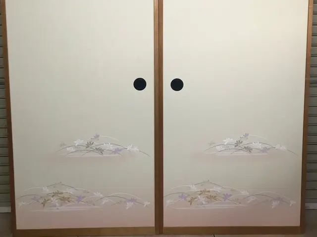 ☆襖を張り替えてお部屋も心もリフレッシュ！！(一般家庭用襖紙）サービスの画像