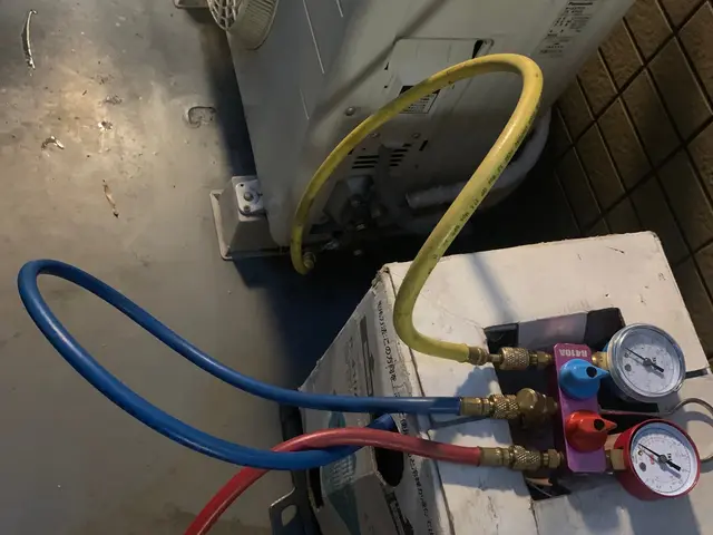 エアコンガス補充サービスの画像