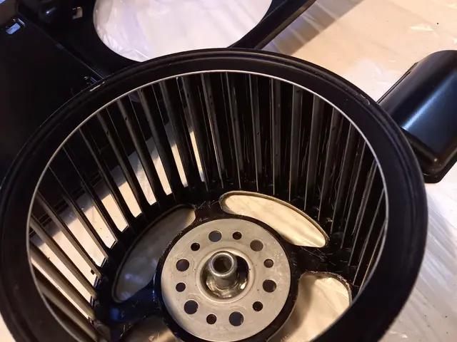 ◎ 油汚れをしっかり除去。コーティング仕上げで今後のお手入れが楽になります！サービスの画像