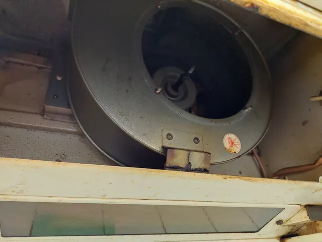 シロッコファン、プロペラファンを分解洗浄にて油を除去★サービスの画像