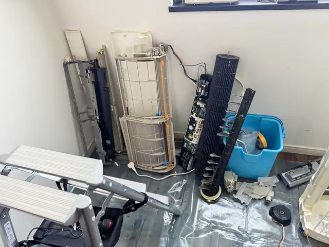 経験10年。非喫煙者。子供とペットに配慮した1児のパパが丁寧に対応。抗菌コート付サービスの画像