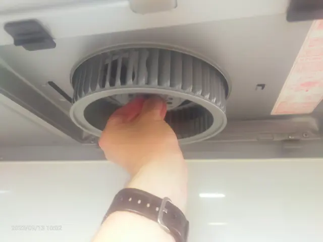 ベタベタ油汚れ…見て見ぬふりしてませんか？そんな油汚れおまかせください！サービスの画像