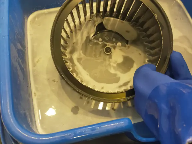 ベタベタ油汚れ…見て見ぬふりしてませんか？そんな油汚れおまかせください！サービスの画像