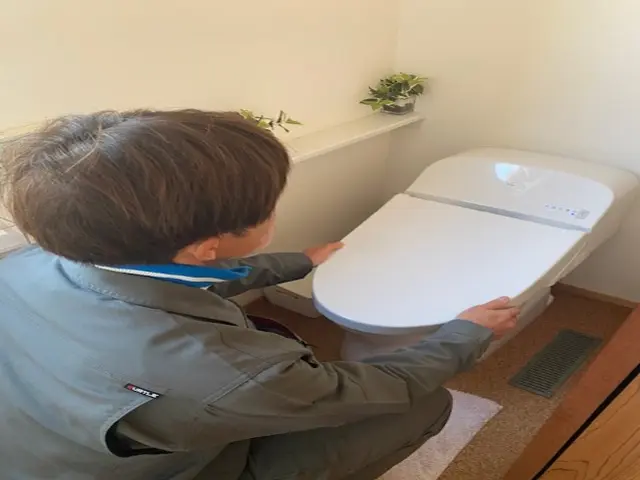 ウォシュレット交換サービスの画像