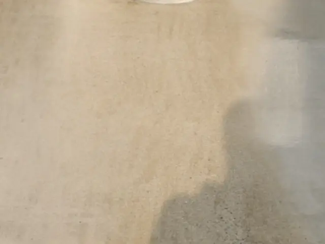 高圧洗浄・ブラシでスッキリ綺麗にします！◎オプションで外壁洗浄もできます！！サービスの画像