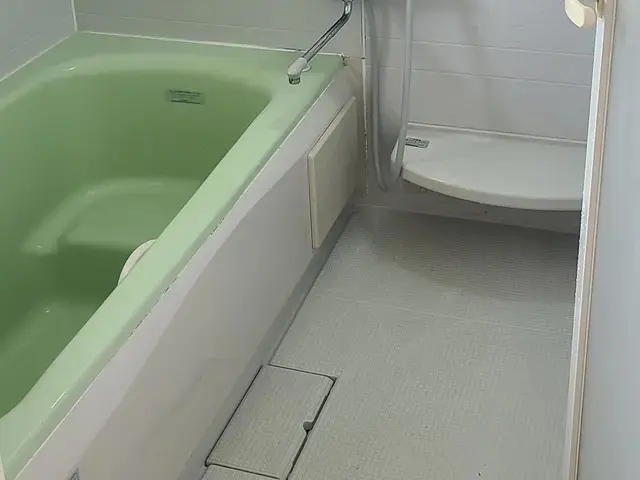 ■必ず女性と２人作業■女性の方も安心★お風呂クリーニング※エプロン内高圧洗浄込みサービスの画像