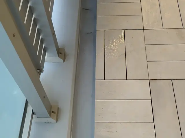 【地域密着】安心価格でも丁寧な作業致します☆ベランダ・バルコニークリーニングサービスの画像