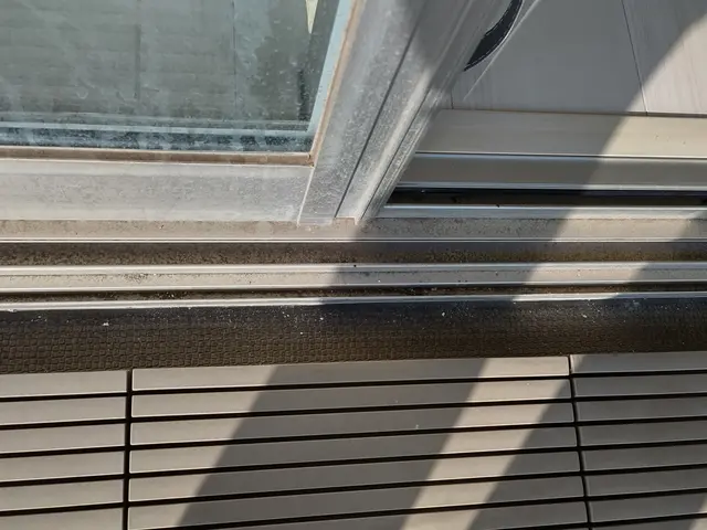 【地域密着】安心価格でも丁寧な作業致します☆ベランダ・バルコニークリーニングサービスの画像