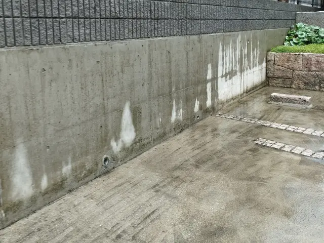 外壁洗浄・駐車場・ブロック堀その他のお困り事お掃除ペンギン俱楽部にお任せくださいサービスの画像