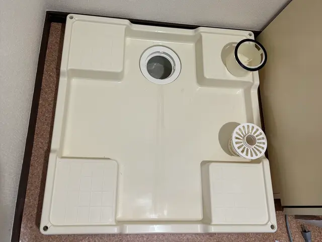 『水道局指定工事店』　洗濯パン、防水パン交換承ります。サービスの画像