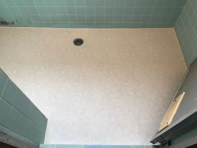 ☆浴室床リメイク☆サービスの画像