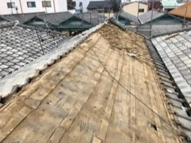 【職人歴20年】ワンランク上の屋根材◎穴あき保証20年以上◎質を重視される方向サービスの画像