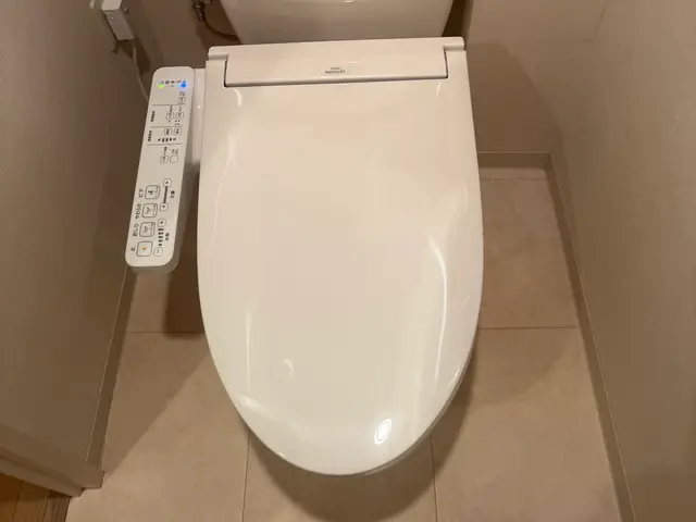 ウォシュレット(温水洗浄便座)取り外し設置　不要になった便座、無料回収します！サービスの画像