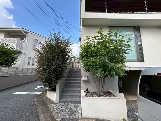 経験5年以上・1000件以上の実績！理想の庭を叶える剪定のプロサービスの画像