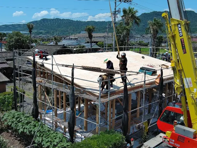 ドローン撮影いたします。空撮の他、建物診断もいたします。