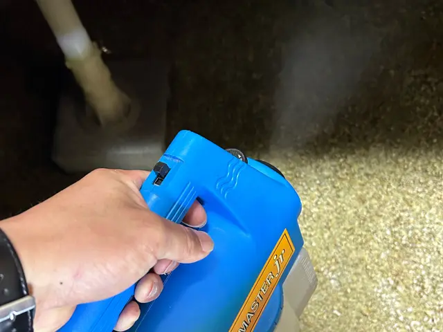 害虫金賞•ムカデ•ヤスデ駆除予防する事でゴキブリの再発防止も料金内で可能！関西！サービスの画像