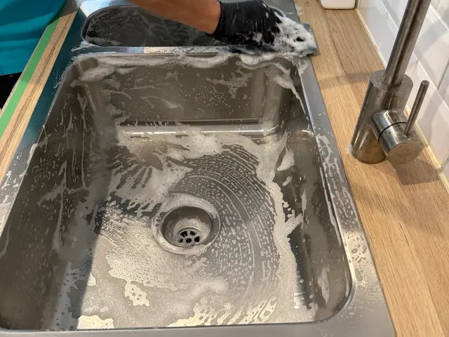 プロの技術でご満足いただけるように心を込めて作業いたしますサービスの画像