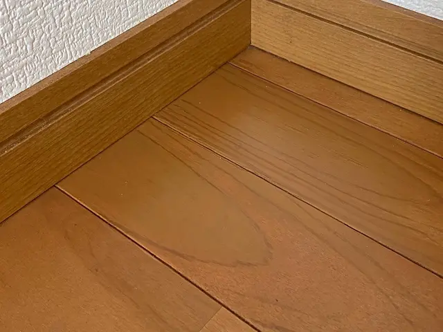 ◆14年の経験と2万件以上の実績◆あなたのフローリングや扉をプロが蘇らせます！サービスの画像