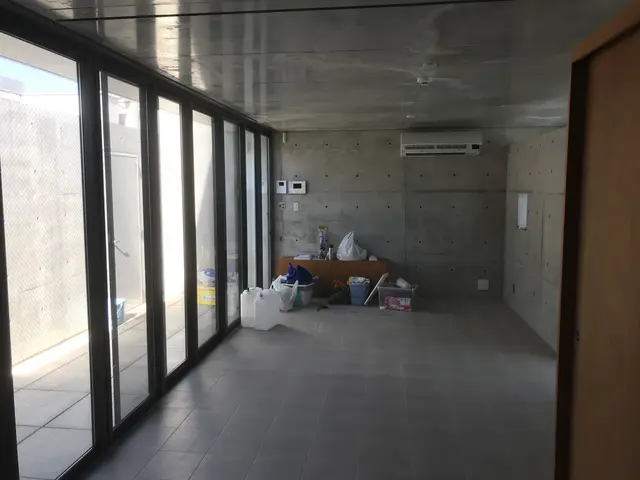 綺麗になるまで洗います！窓の掃除はホームアシスタントサービスへ！サービスの画像