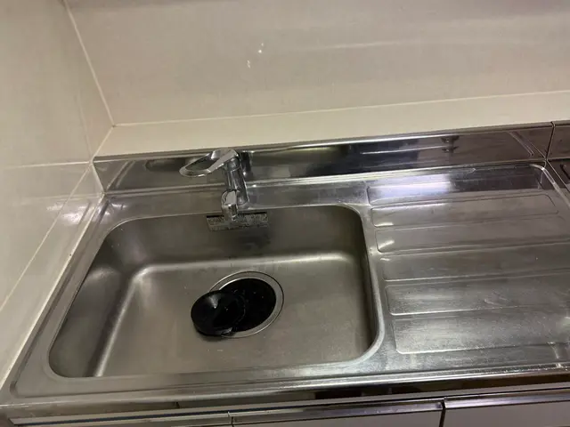 元プロキックボクサーの清掃！作業中のセキュリティー面はご安心下さいませ。サービスの画像