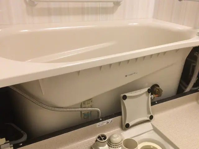 4点セットでお得に！汚れの気になる水廻りのお掃除はお任せ下さい！サービスの画像