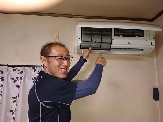 夫婦で役割分担スピード仕上げ！1台1時間以内！只今抗菌コート無料実施サービスの画像