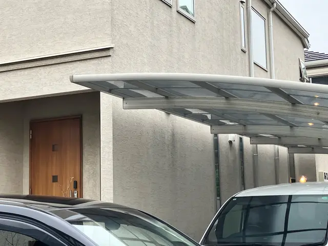 ★カーポートクリーニング★ 高所作業・塗装工事業者/高圧洗浄のプロが綺麗にしますサービスの画像