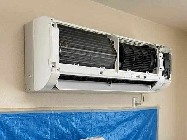 実績20年！飲食店の頑固な汚れを落とすプロの技を家庭にお届け。自社スタッフ対応◎サービスの画像