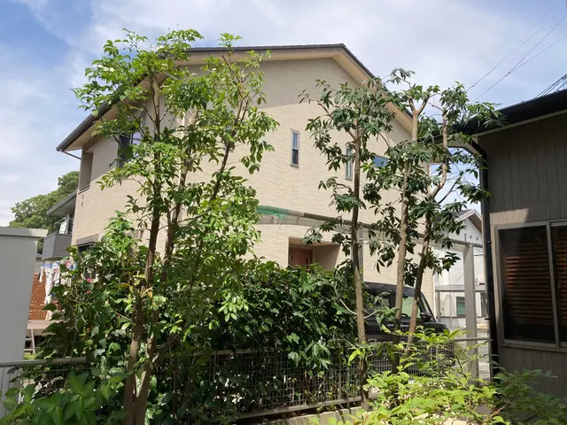 お庭の事なら丁寧な作業と対応でご満足して頂ける（株）庭づくりへ御依頼下さい。サービスの画像