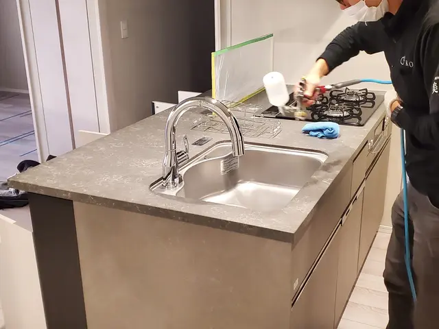 【プラチナ触媒コーティング】明所・暗所も高い効果を発揮！今までにないコーティングサービスの画像