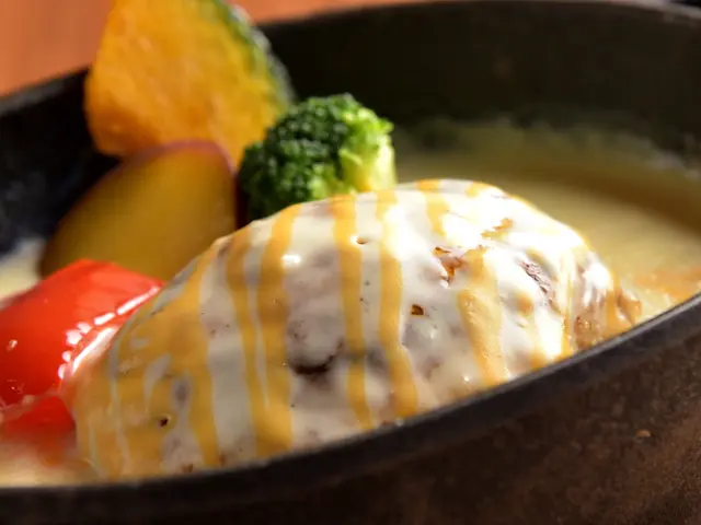 EC用撮影、出品代行、会社案内、店舗、人物撮影など、さまざまな撮影に対応します。サービスの画像