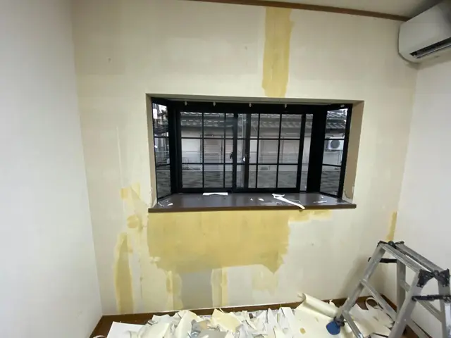 壁の穴、凹み、ペット傷では口コミ数、評価全国1位！お任せ下さい大阪市から伺いますサービスの画像