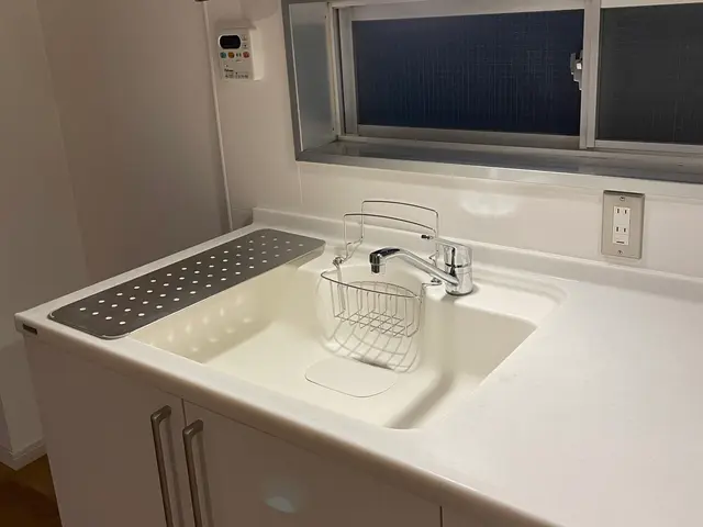 キッチン一度リセットしませんか？！写真の私が伺います！宜しくお願いします。サービスの画像