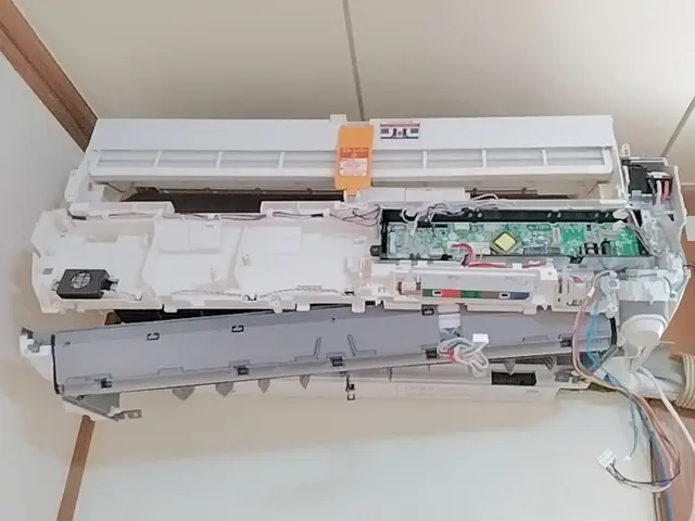 元修理エンジニアのエアコン修理！年式でお断りしません！【7/1より値上げ】サービスの画像