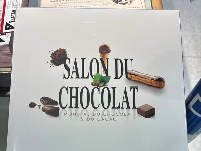 ☆デリバリーバイクで迅速且つ安心配送を行います！最大300Lの大容量BOX搭載☆サービスの画像