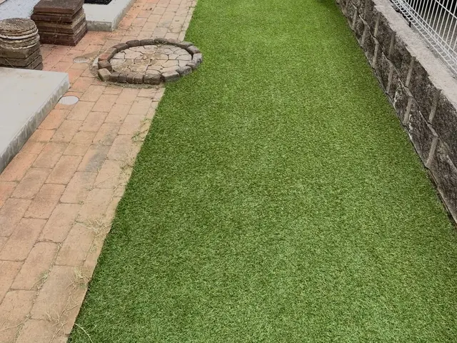 お庭の芝張りサービスの画像