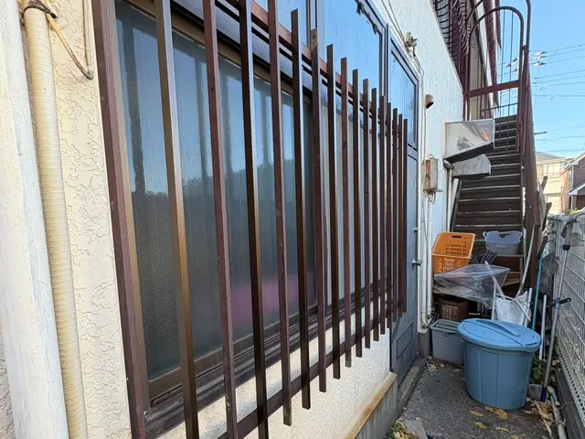 格子の取り付けサービスの画像