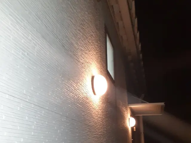 青森県限定！照明の取付サービスの画像