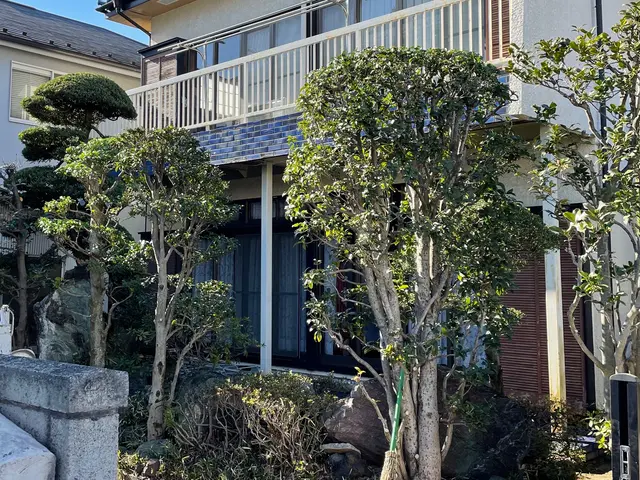 【大切なお庭をさらに素敵に】業歴10年☆　 一本一本丁寧に作業致します！サービスの画像