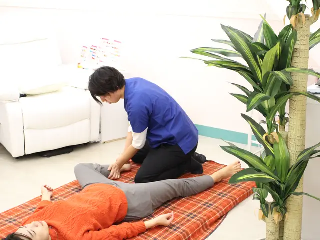 有資格者による安心施術！指圧とストレッチを組み合わせたオリジナルマッサージです。サービスの画像