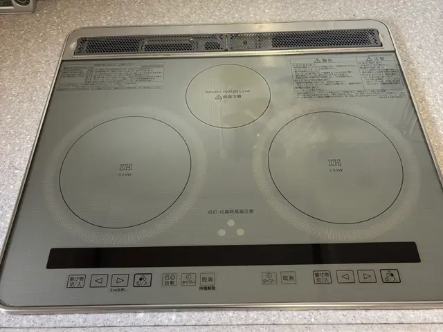 頑固な油汚れもピカピカに☆before→afterお見せします！！サービスの画像