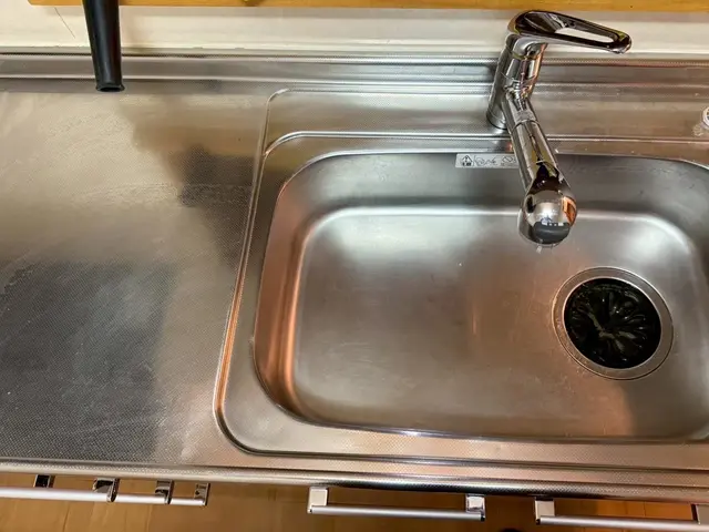 頑固な油汚れもピカピカに☆before→afterお見せします！！サービスの画像