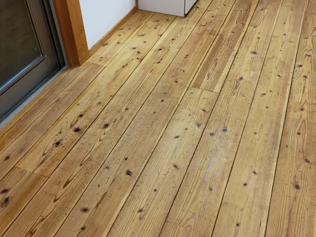 3500件以上の実績！匠の技で床を蘇らせる信頼のプロフェッショナルサービスの画像