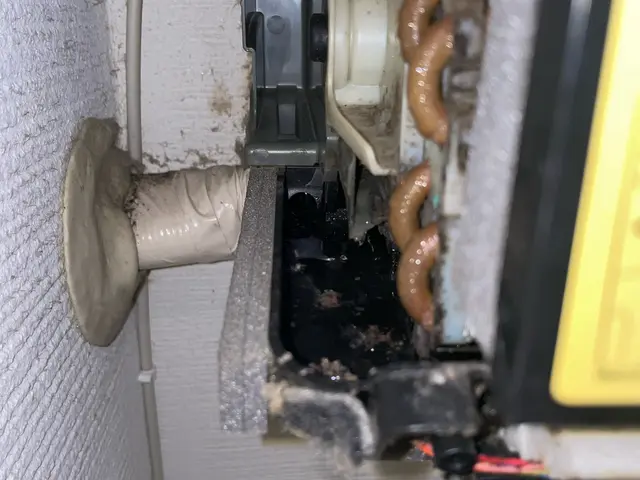 作業外注一切なし◎訪問時の駐車場代は当店が負担！損害保険加入済み！サービスの画像