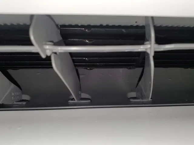 迷ったら是非当店を！エアコン実績４０００台超の実績、某エアコンメーカー修理代行店サービスの画像