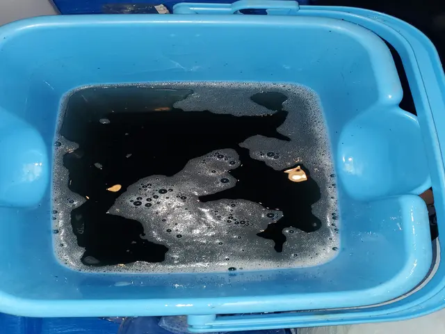 迷ったら是非当店を！エアコン実績４０００台超の実績、某エアコンメーカー修理代行店サービスの画像