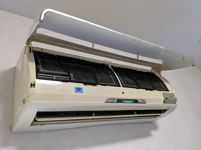 ★２台以上1台9000円★お掃除機能付き施工不可サービスの画像