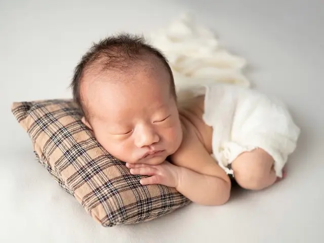 【１２月出店】シンプル可愛いニューボーン𓎤𓅮 1時間の予約で3時間分の撮影ꕤ