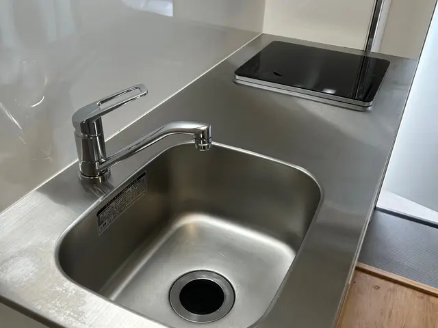 セットでお得に！キッチンとレンジフードの水回り2点！サービスの画像